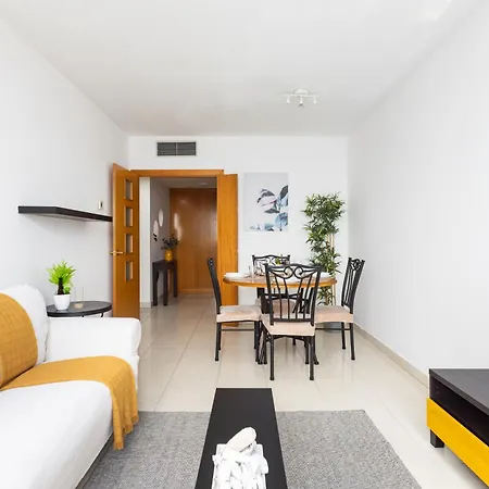 Eden Skyline Ocean View Apartament *